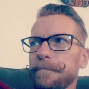 Meet your Posher, Justin